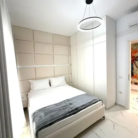 Albania Haven Kafe Flora *